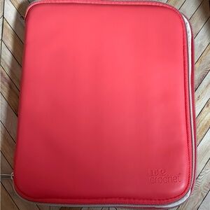 WeCrochet Coral Crochet Hook Case